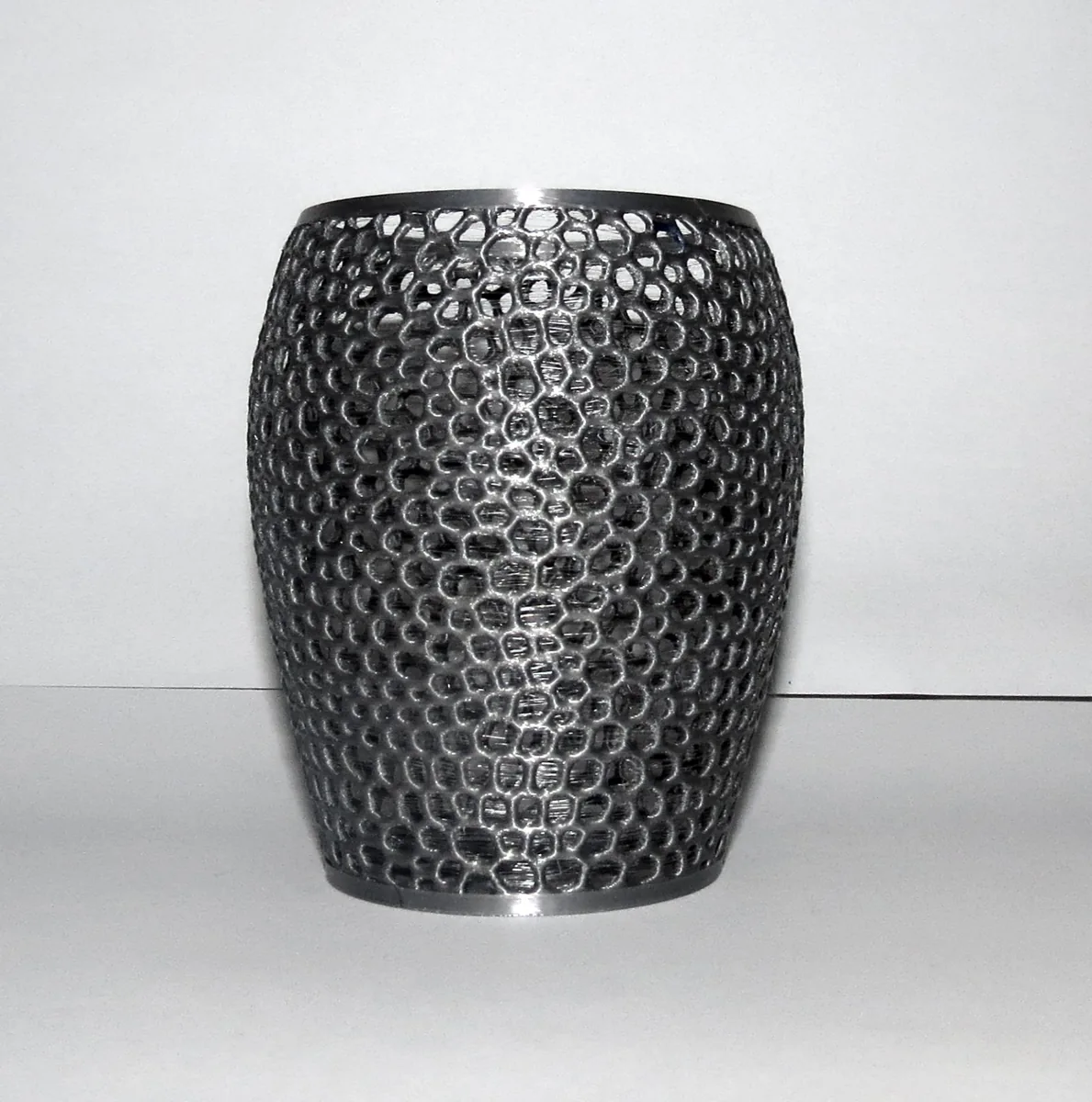 Vază/Suport Creioane Voronoi #3
