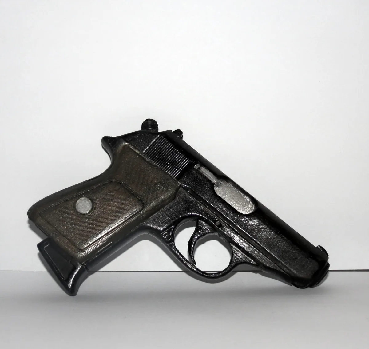 Pistol Replică Non-Funcțională Walther PPK